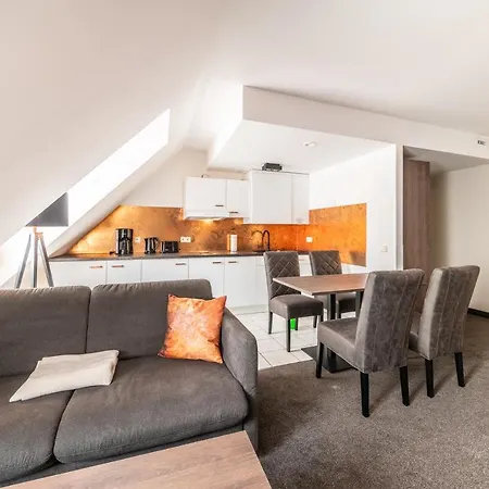 Familienapartment Am Neumarkt Ll Апартаменты Дрезден
