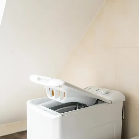 公寓 Familienapartment Am Neumarkt Ll *