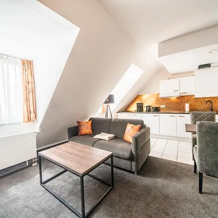 Familienapartment Am Neumarkt Ll *